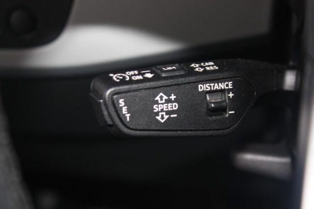 AUDI A4 35 TDi S tronic Business Avant