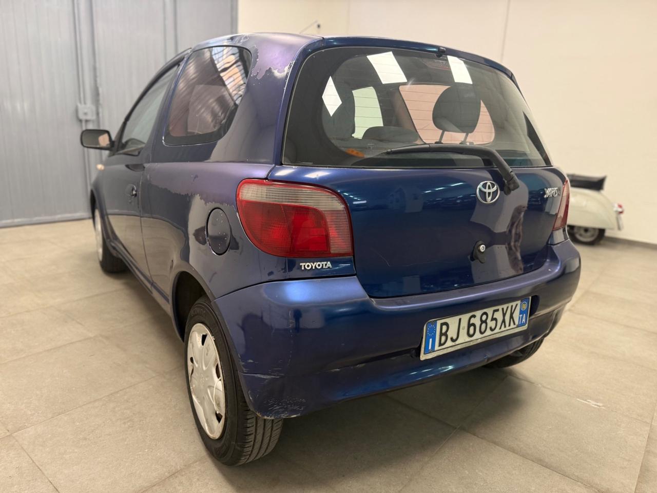 Toyota Yaris 1.0i 16V cat 3 porte