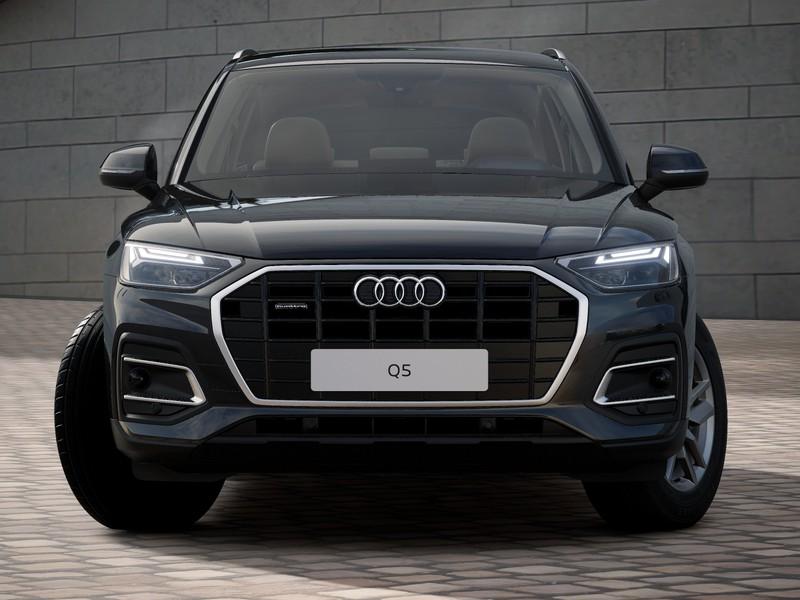 Audi Q5 50 2.0 tfsi e business quattro s-tronic