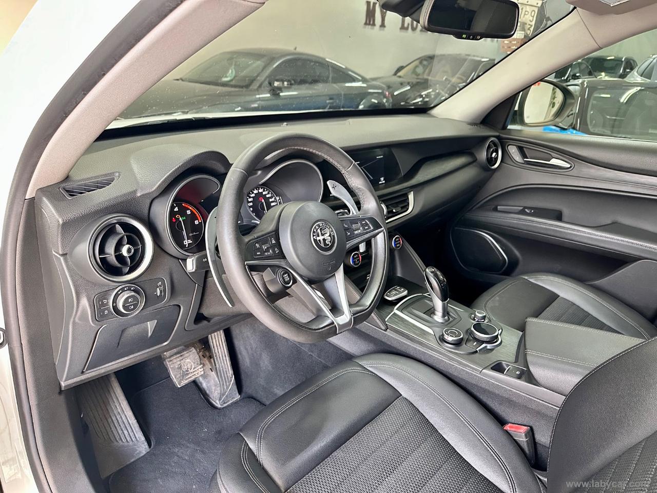 ALFA ROMEO Stelvio 2.2 T.diesel 210 CV AT8 Q4 Exec.