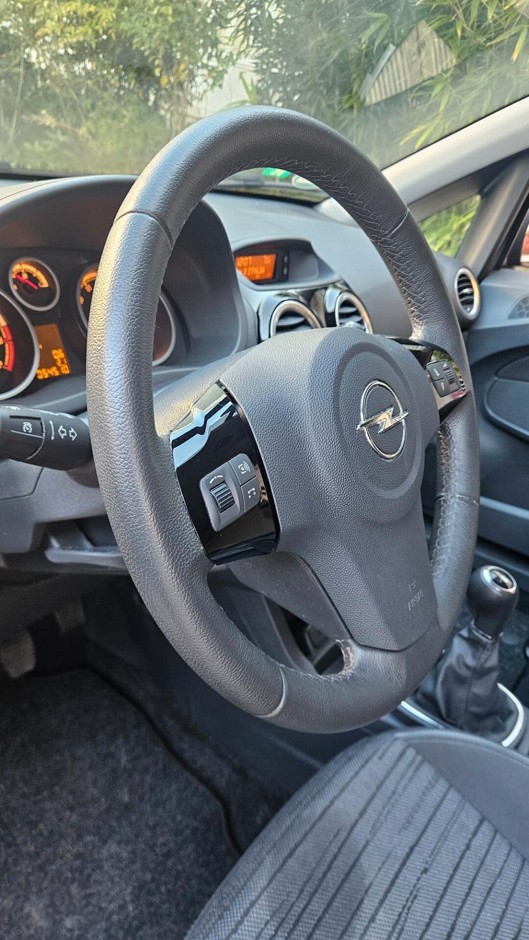 Opel Corsa 1.2 3 porte Edition