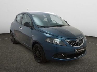 Lancia Ypsilon 1.0 FireFly 5 porte S&S Hybrid Silver