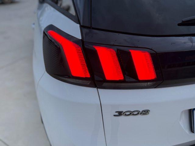 PEUGEOT 3008 BlueHDi PARI AL NUOVO/GARANZIA