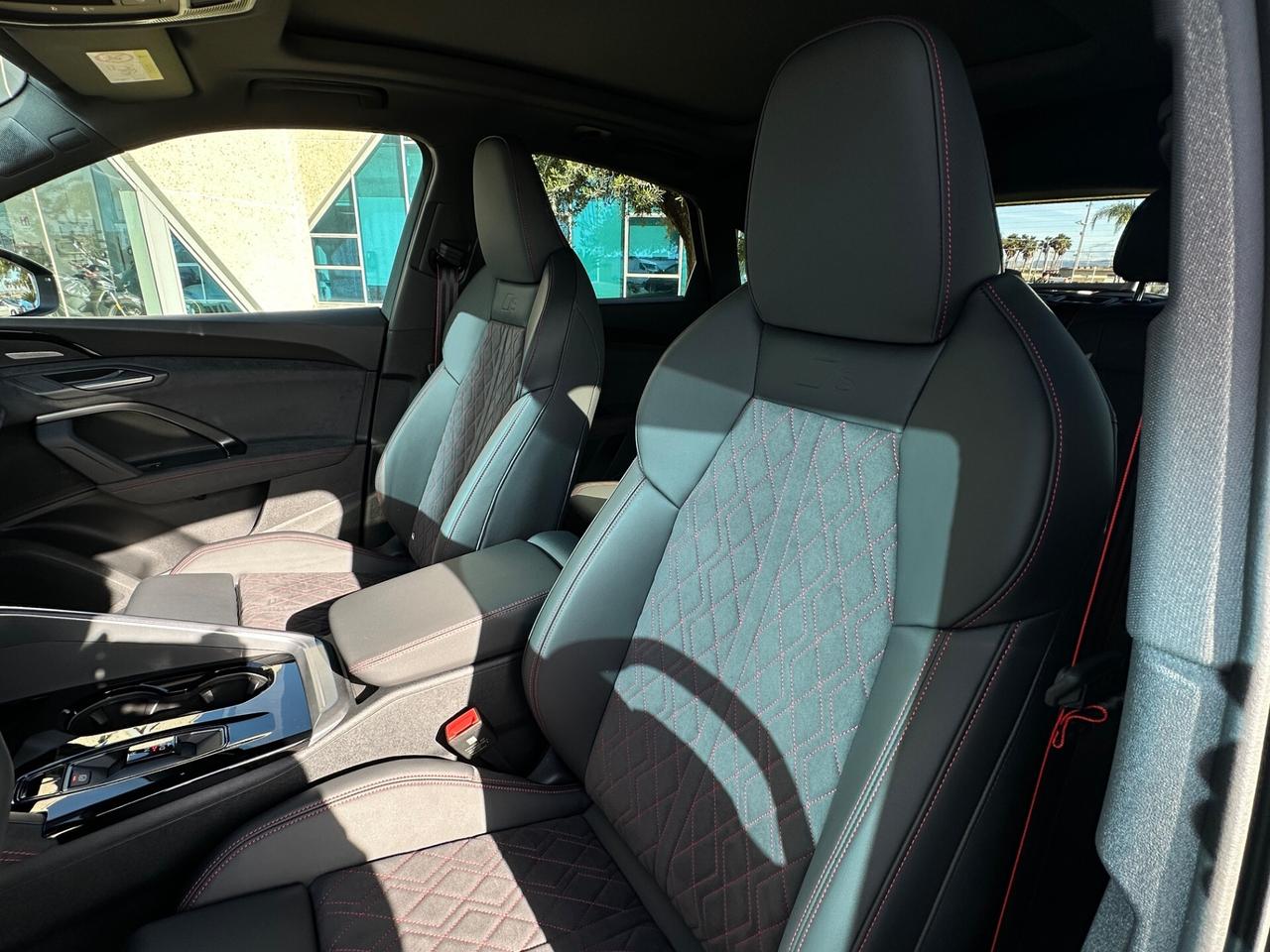 Audi Q5 2.0TDI MHEV SPB Possibilità noleggio no scoring