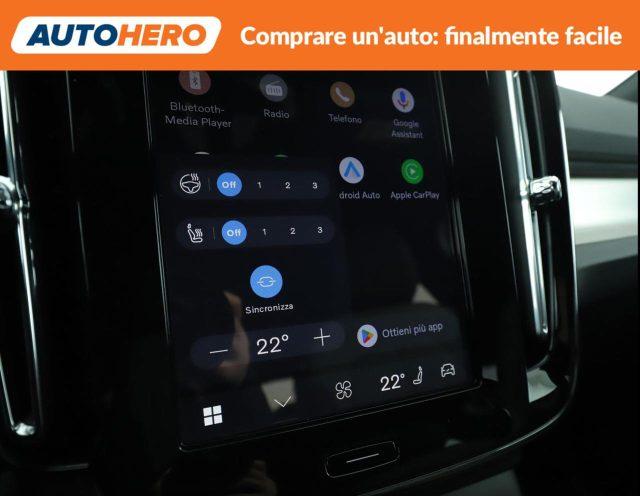 VOLVO XC40 B3 automatico Plus Dark