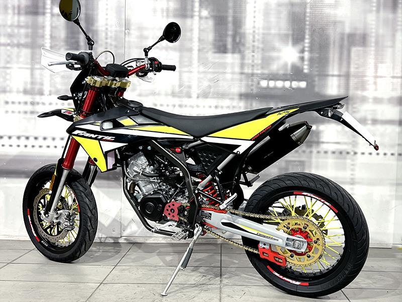 Fantic Motor XMF 125 Motard Competition