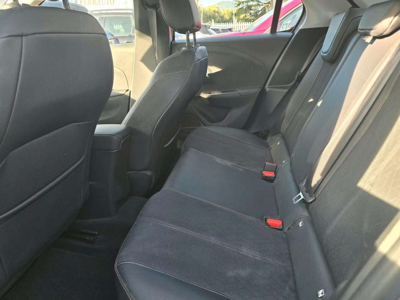 Opel Corsa 1.2 100 CV Elegance
