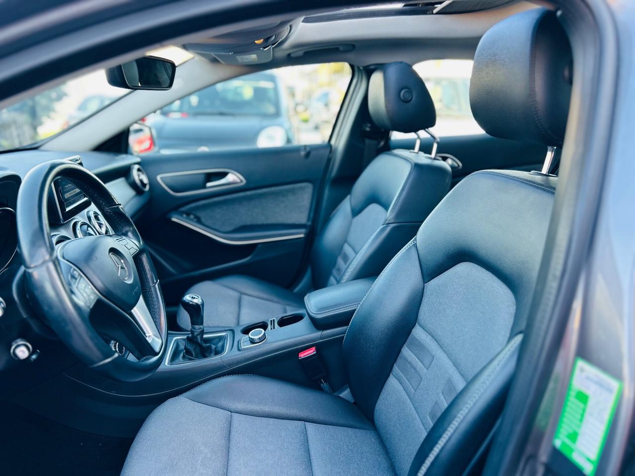 Mercedes-benz GLA 200 d Premium