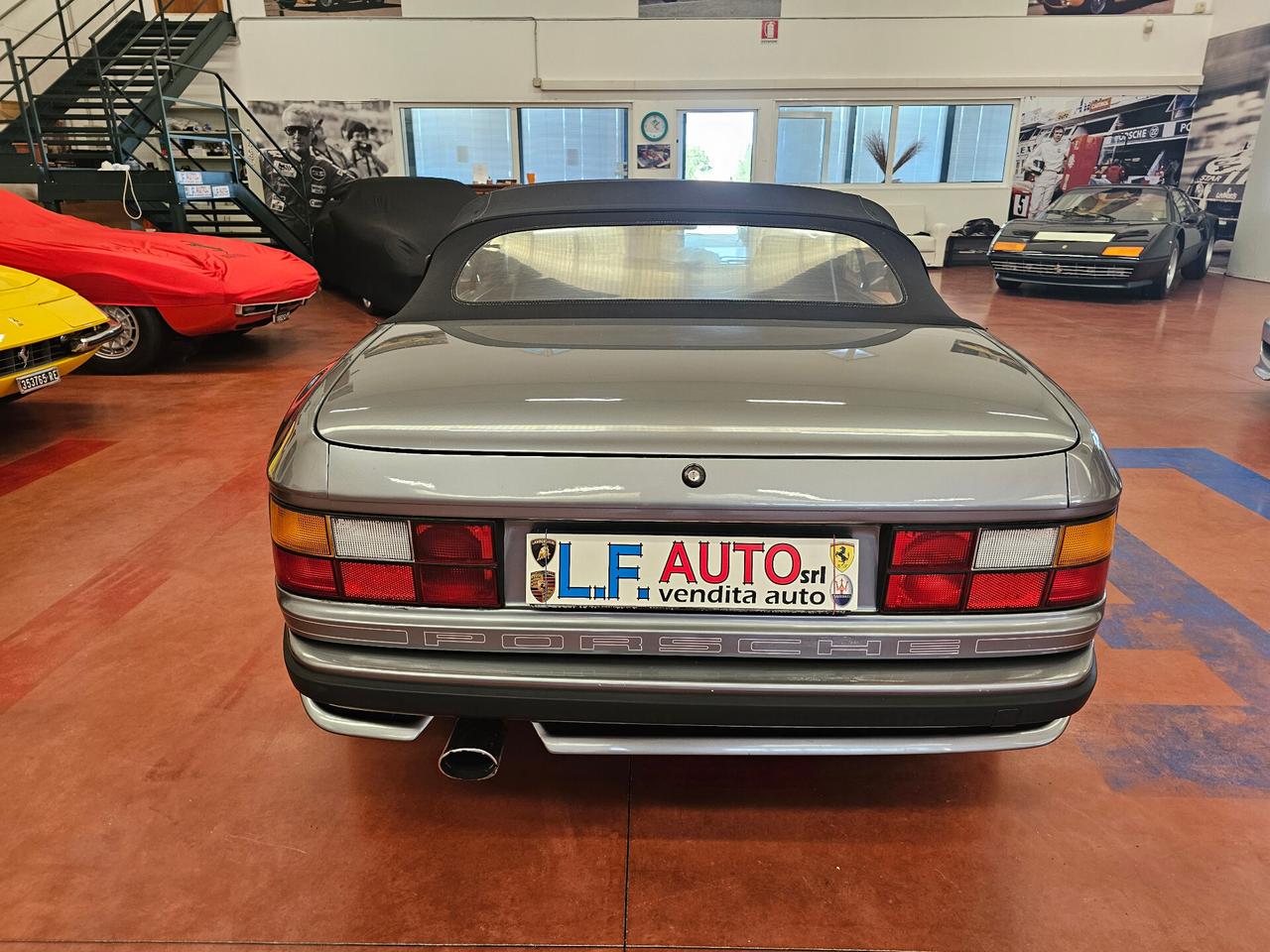 Porsche 944 S2 cat Cabriolet