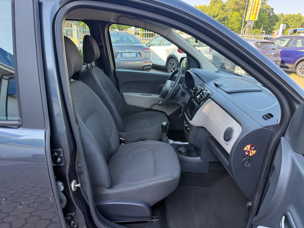 DACIA LODGY 1.5 dCi 8V 90CV 5 posti Lauréate OK NEOPATENTATI