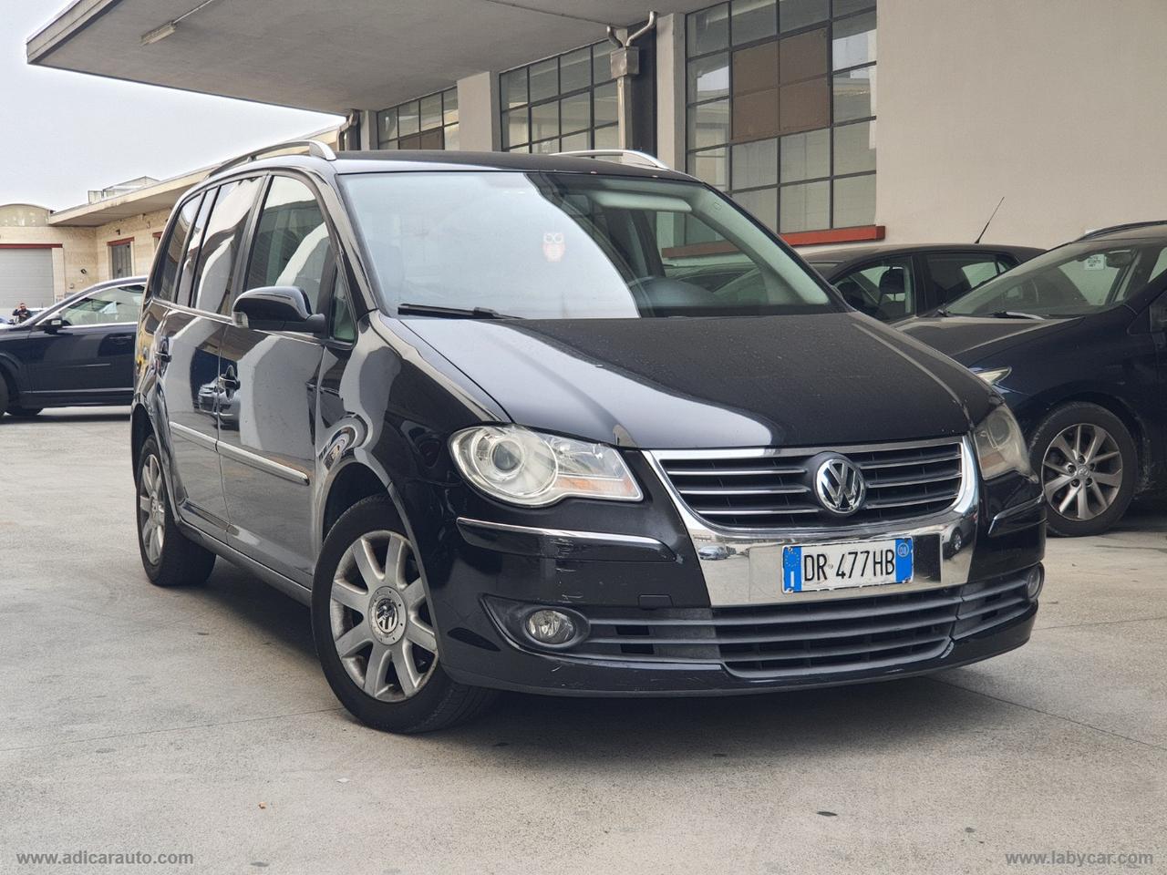 VOLKSWAGEN Touran 2.0 TDI DPF 7 POSTI