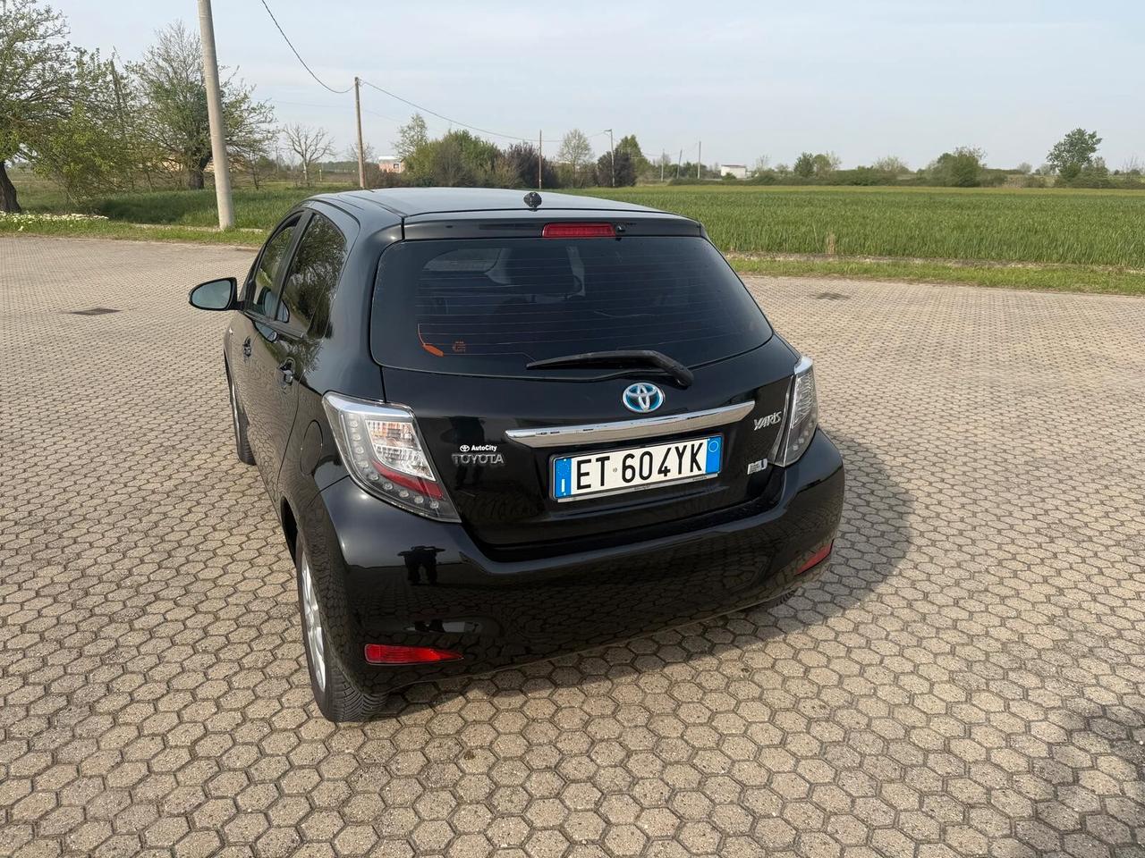 Toyota Yaris 1.5 Hybrid 5 porte Lounge