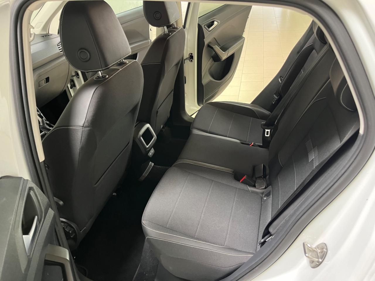 Volkswagen T-Cross 1.0 TSI 110 CV DSG Sport