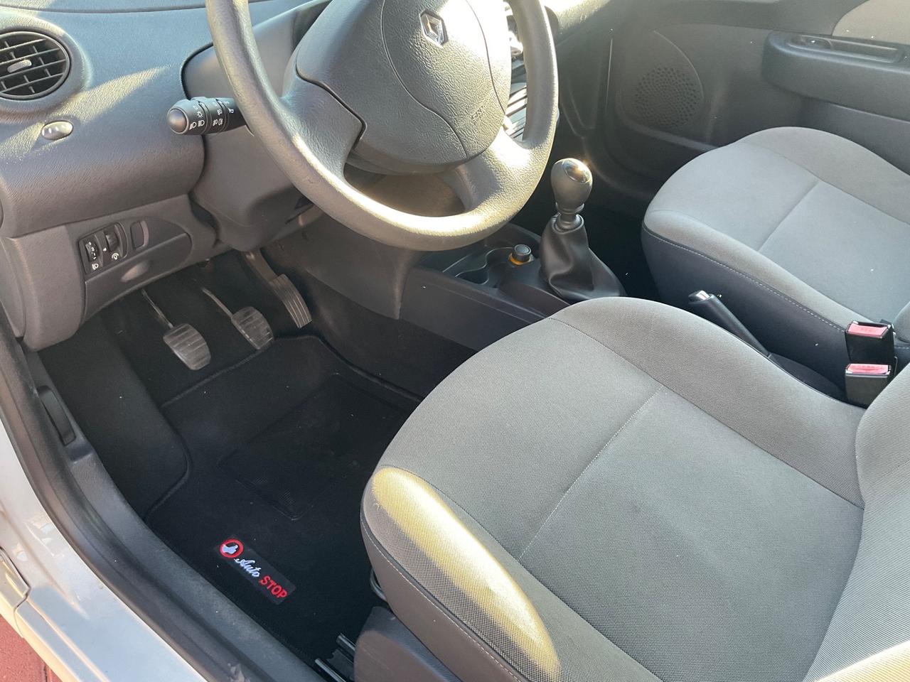 Renault Twingo 1.2 16V LEV Dynamique