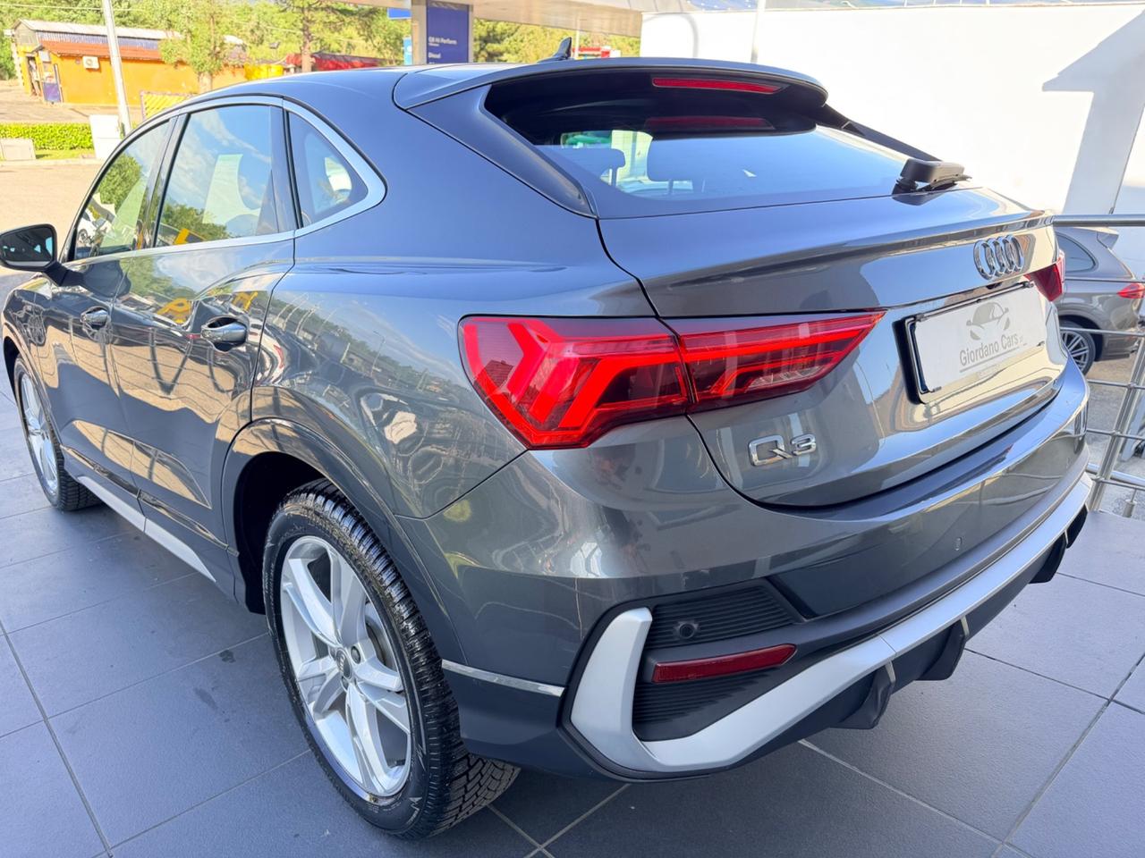 Audi Q3 SPB 35 TDI S tronic line edition uni pro