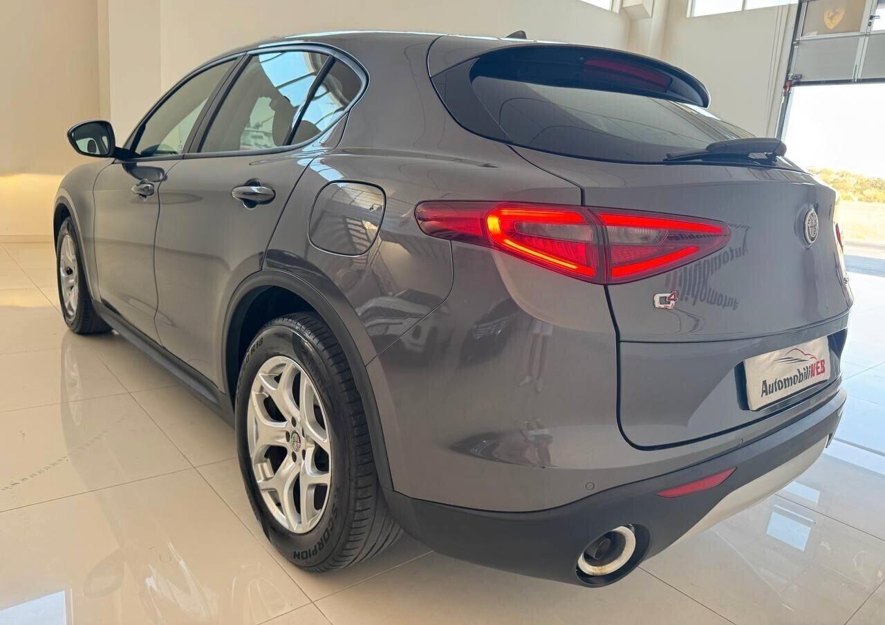 Alfa Romeo Stelvio 2.2 Turbodiesel 190 CV AT8 Q4 Business
