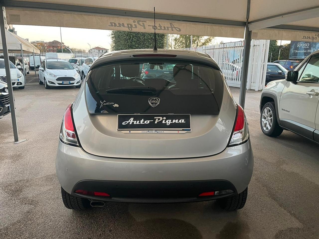 Lancia Ypsilon 1.2 69 CV 5 porte GPL Ecochic Gold