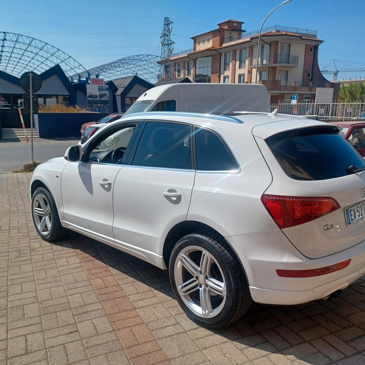 PERFETTA Q5 2.0 TDI AUTOMATICA 4X4