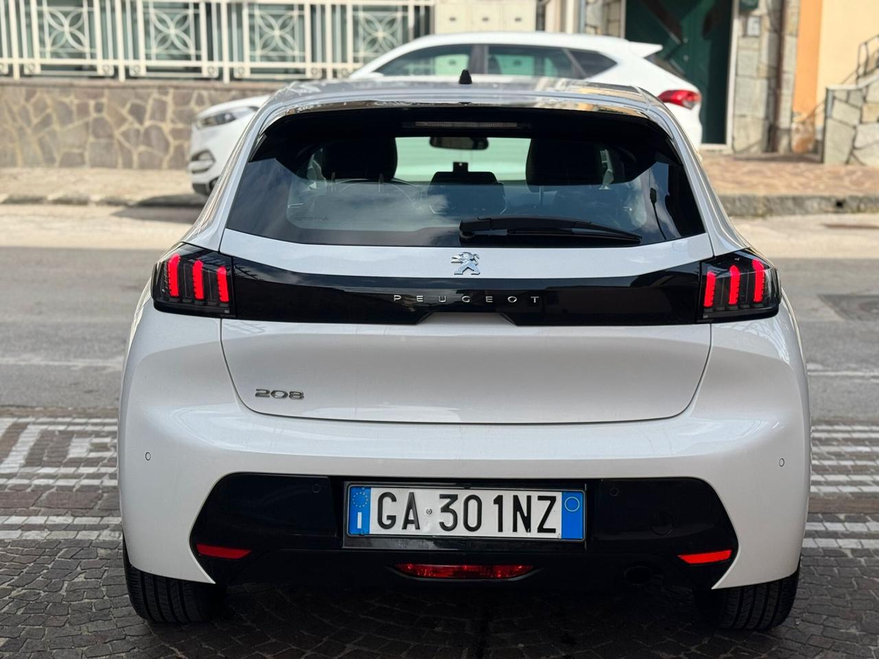 Peugeot 208 BlueHDi 100 Stop&Start 5 porte Allure Navi Pack