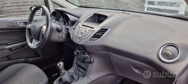 Ford Fiesta 1.5 Tdci