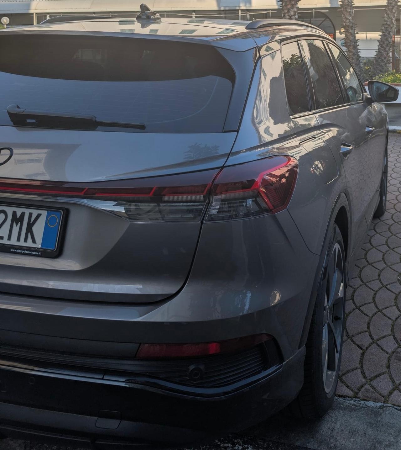 Audi Q4 40 e-tron S line edition