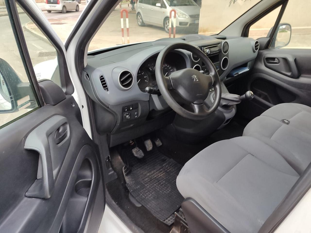 Peugeot Partner 1.6 HDi 3P.ti Por.Late.