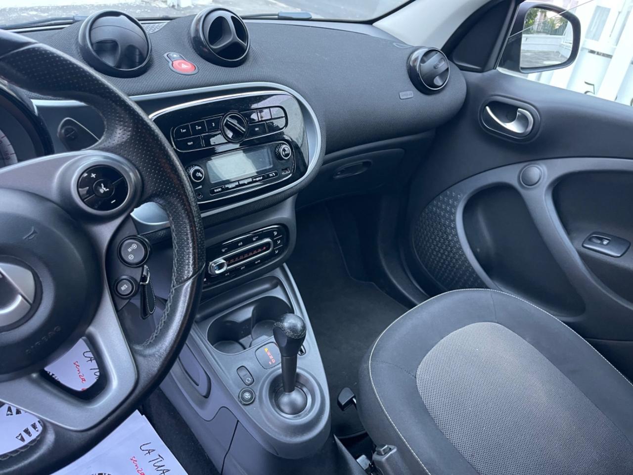 Smart ForFour cil. 1.0 GPL ANNO 2018 MODELLO PASSION CAMBIO AUTOMATICO.