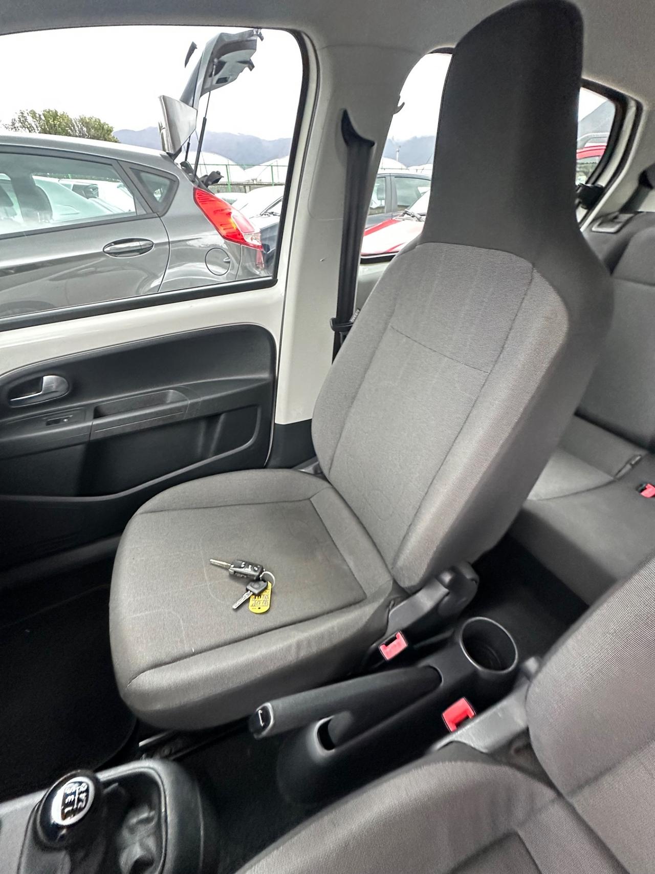 Volkswagen up! 1.0 5p. move