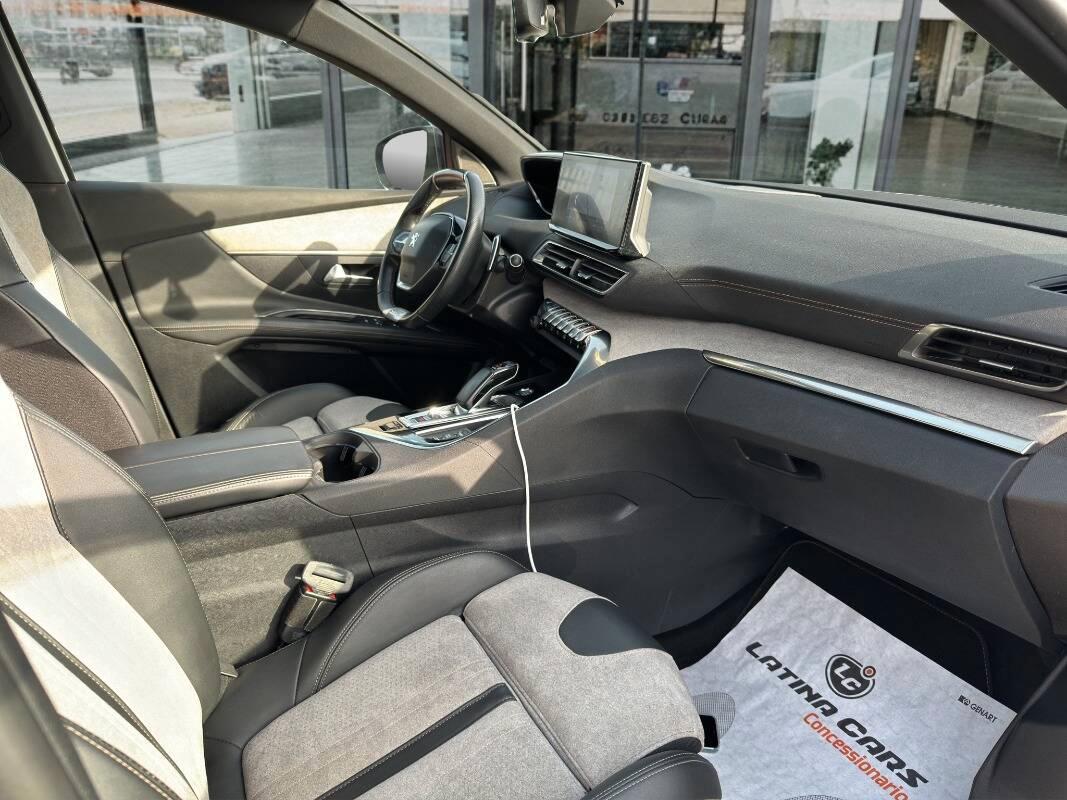 Peugeot 3008 II 1.6 Hybrid phev GT Pack 300cv con Tetto Apribile