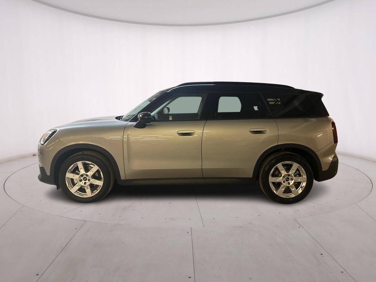 MINI Countryman D 48V "Pacchetto M" Classic