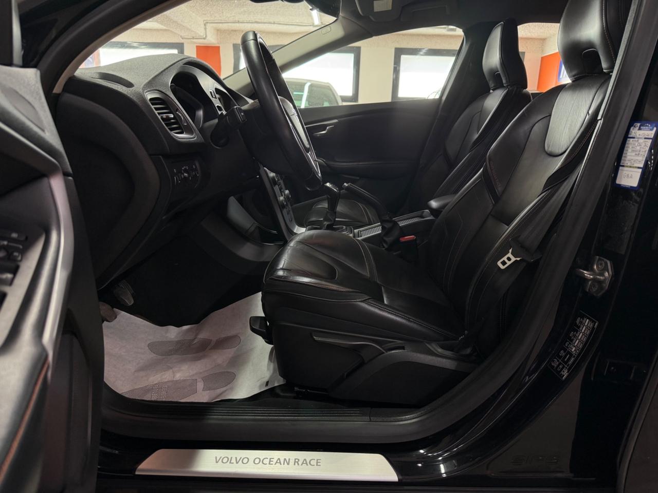 Volvo V40 Cross Country D4 Ocean Race