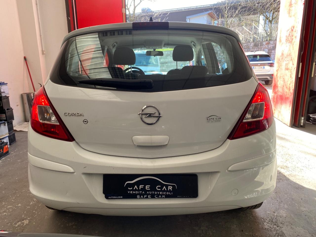 OPEL CORSA 1.2 NEOPATENTATI