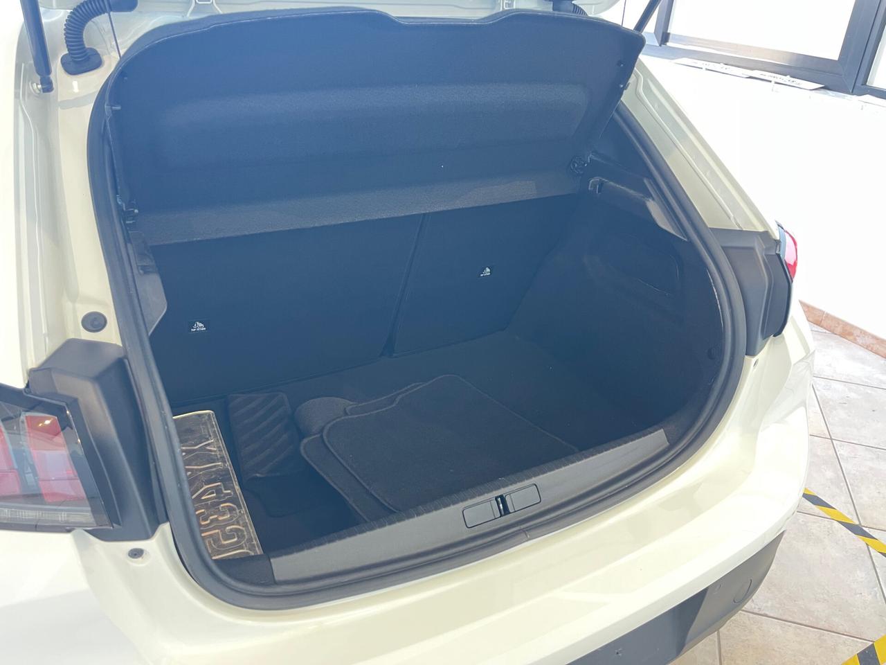 Peugeot 208 1.2 PureTech 75cv Active Pack - NO VINCOLO DI FINANZIAMENTO