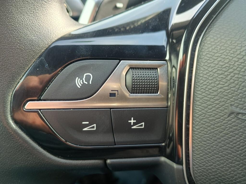 Peugeot 5008 1.5 BlueHDi 130cv EAT8 Active Pack