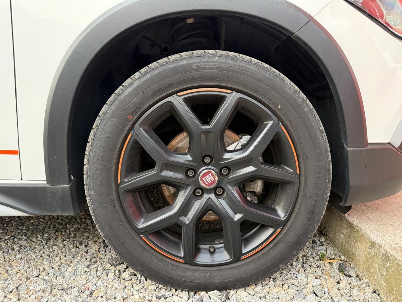 Fiat Tipo 1.6 Mjt S&S 5 porte Cross Garmin
