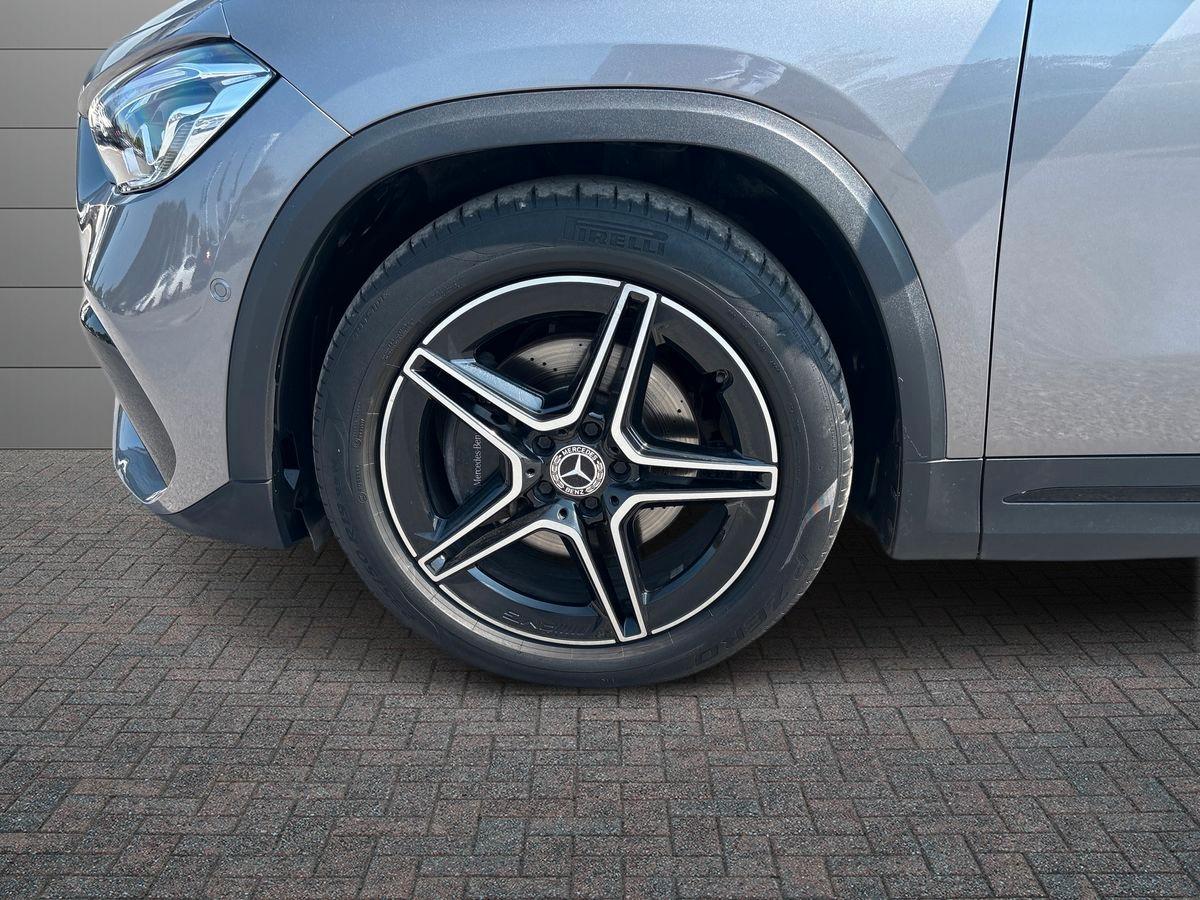 Mercedes-Benz GLA 200 d Premium 4matic auto