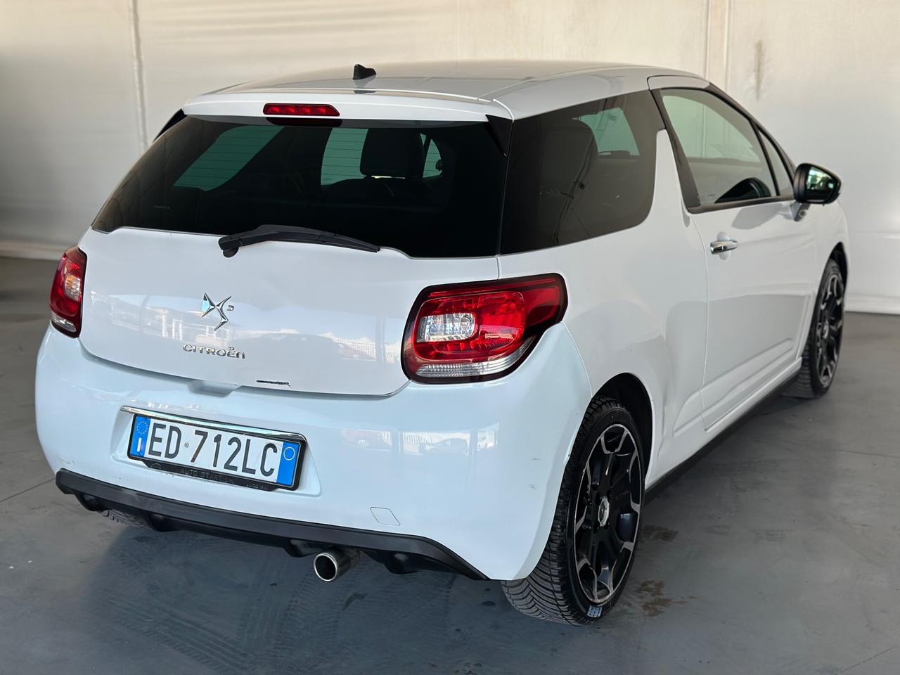 Citroen DS3 1.6 HDi Just Black 2011 x NEOPATENTATI