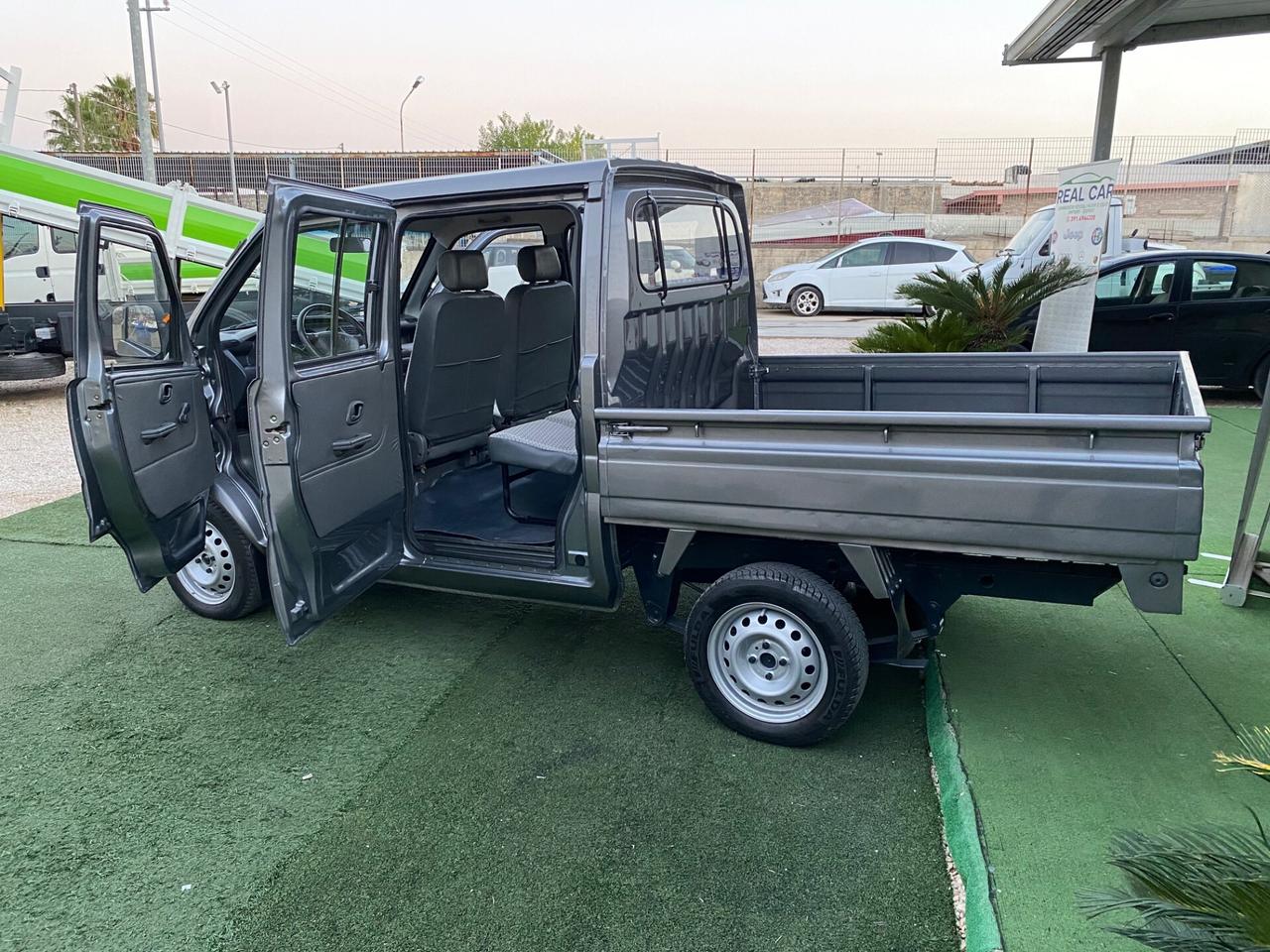 Giotti Victoria Altro Mini Truck K02 Doppia Cabina