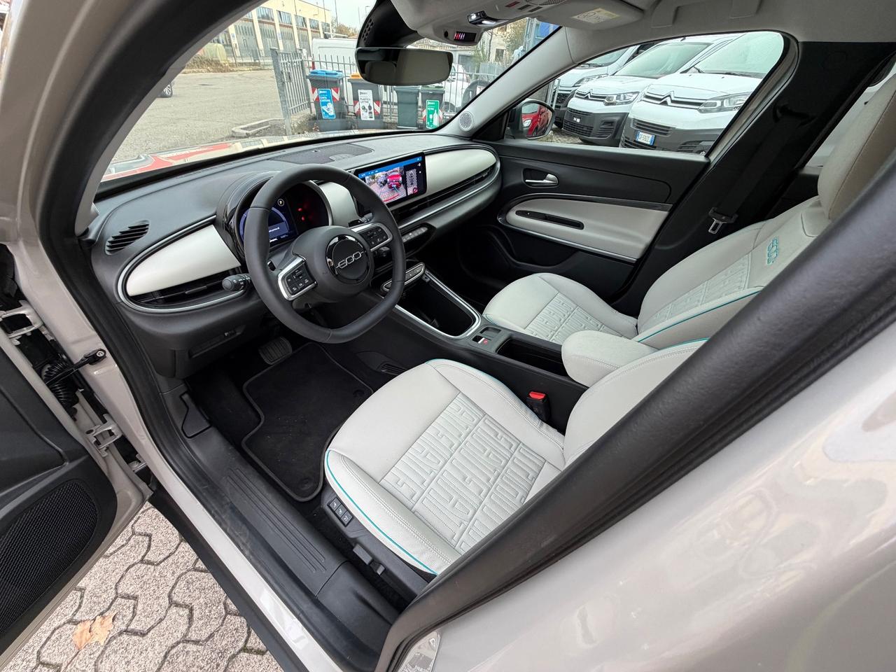 Fiat 600 Hybrid 100 CV DCT MHEV La Prima