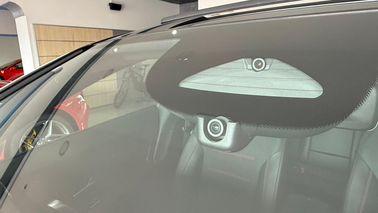 MERCEDES CLA 200 D AMG TETTO PREMIUM