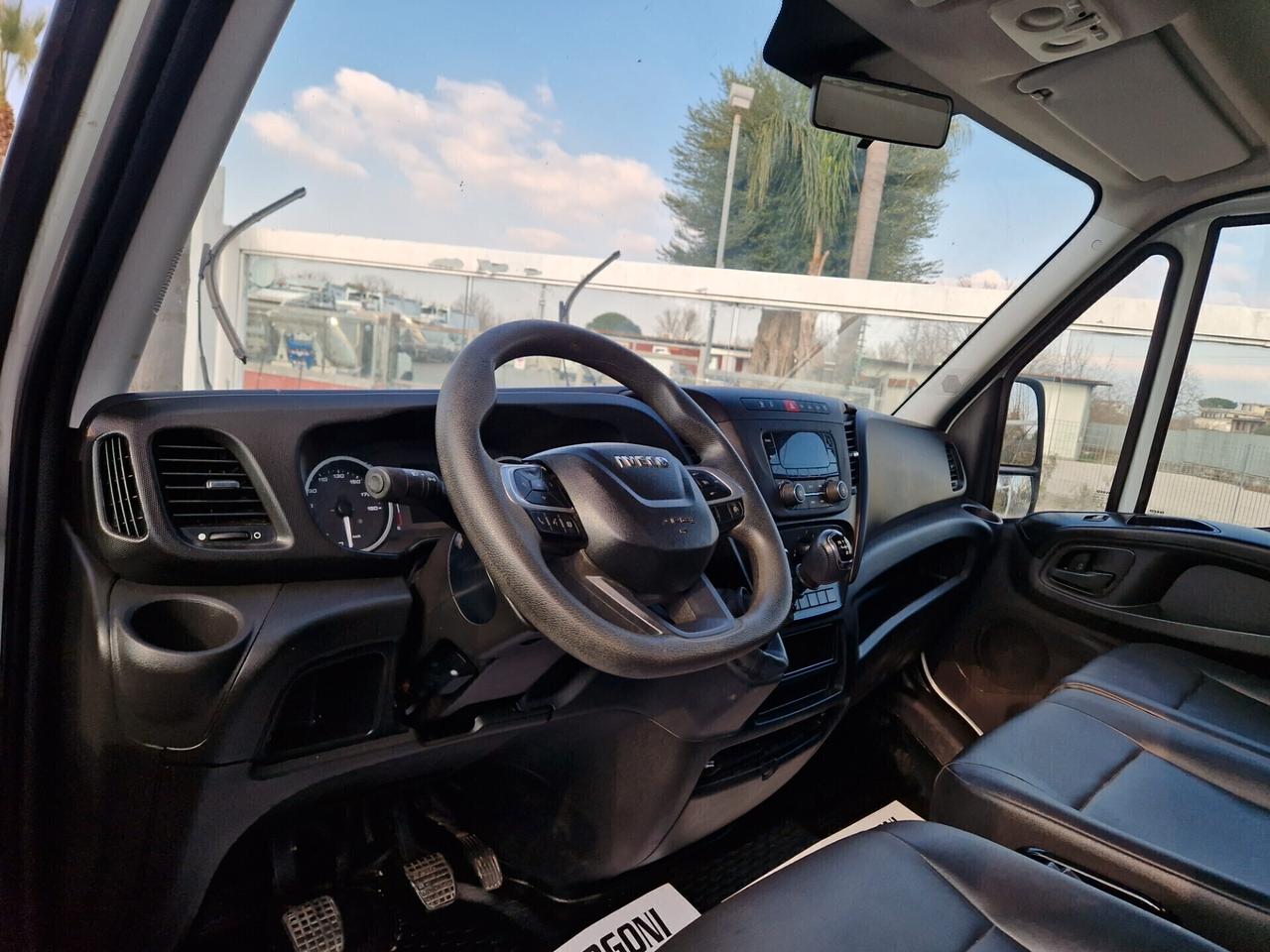 Iveco Daily 35c16 RIBALATIBILE TRIL. 3.0 MJT -2022