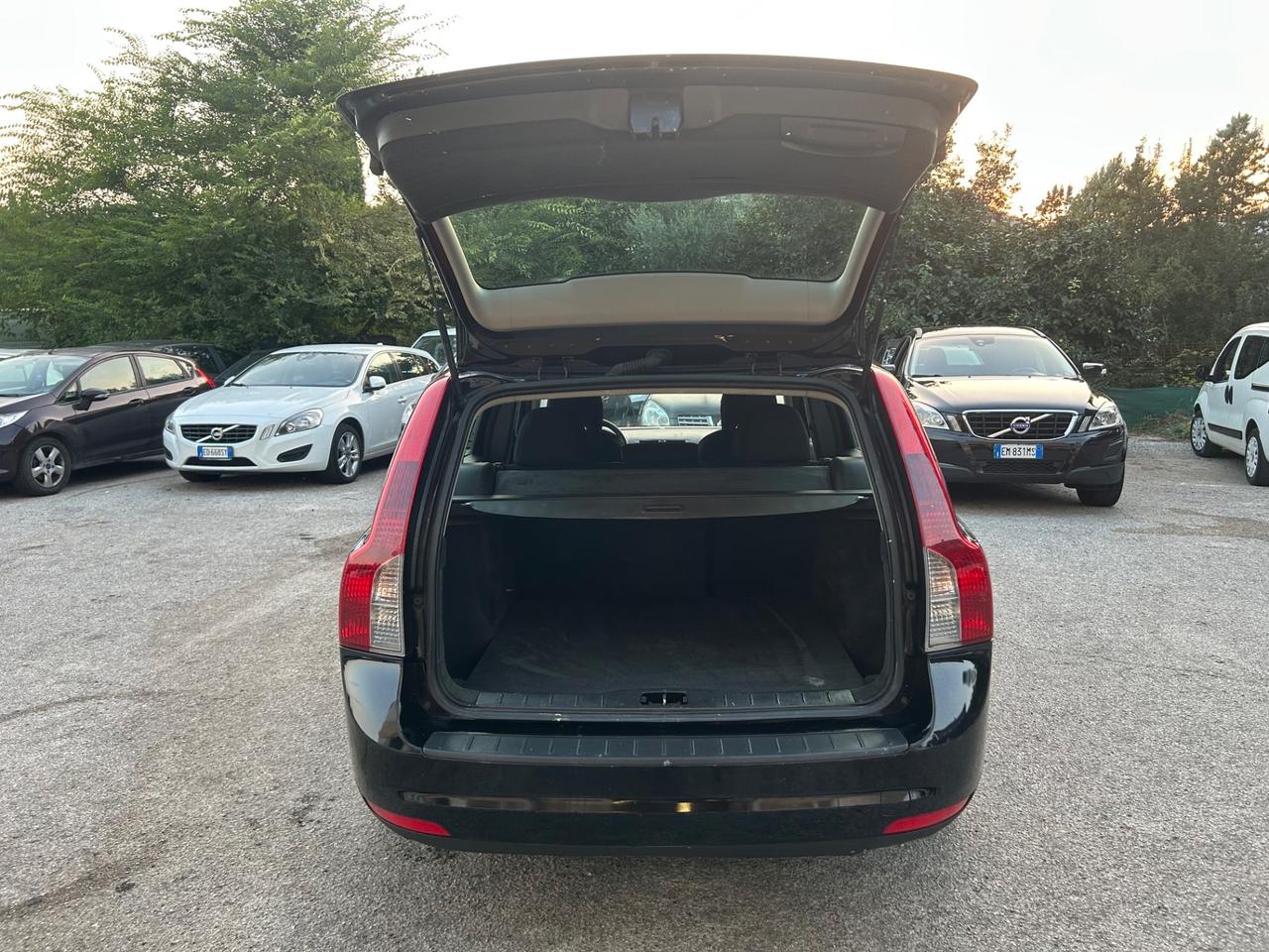 Volvo V50 1.6 D 150000km