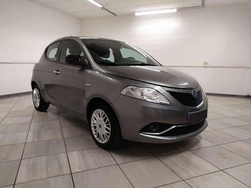 Lancia Ypsilon 1.2 Gold ecochic Gpl 69cv my16