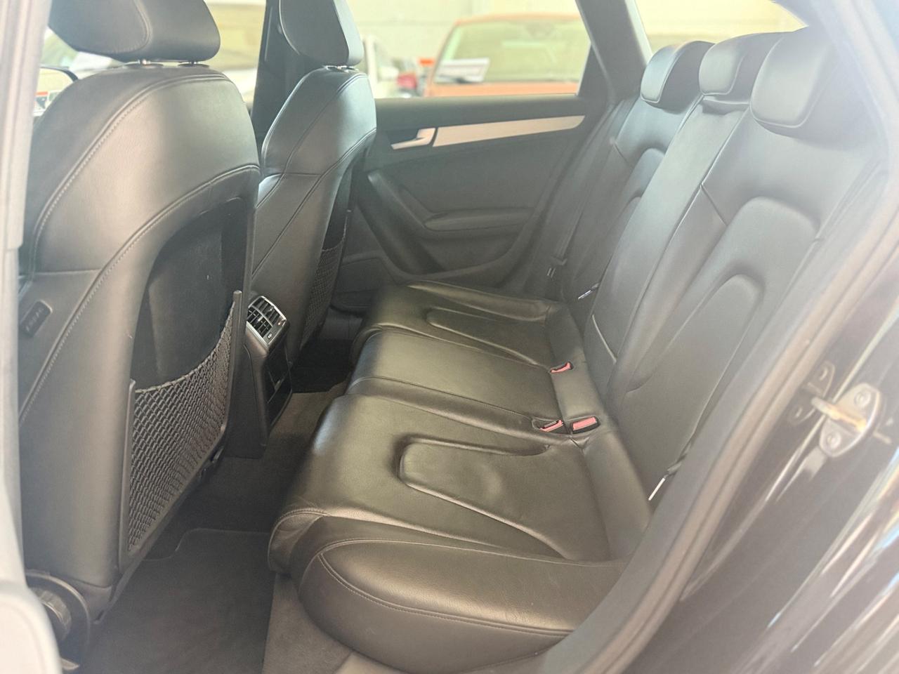 Audi A4 Avant 2.0 TDI 143CV F.AP. multitronic S-Line NEOPATENTATI