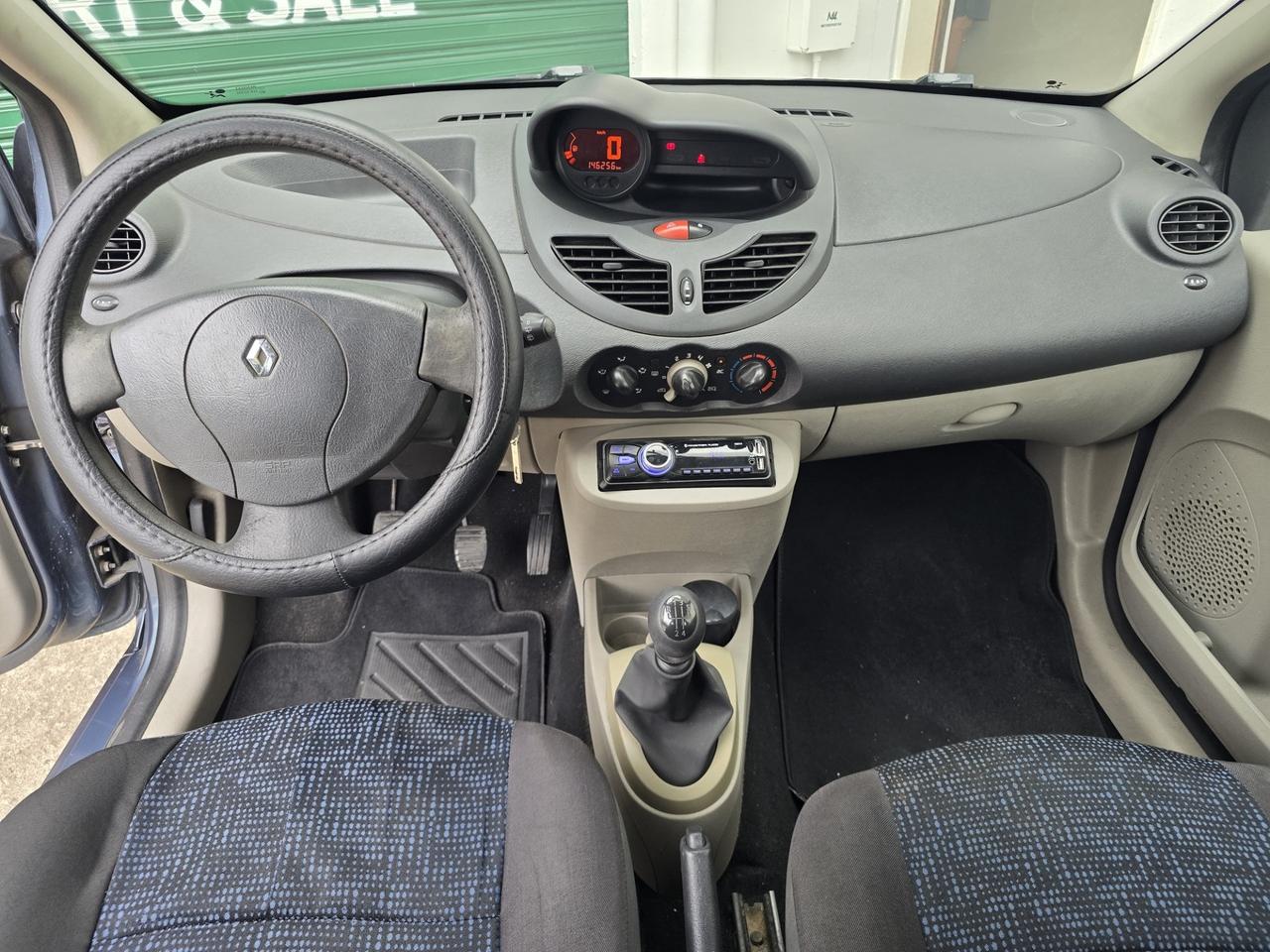 Renault Twingo 1.2i 58cv