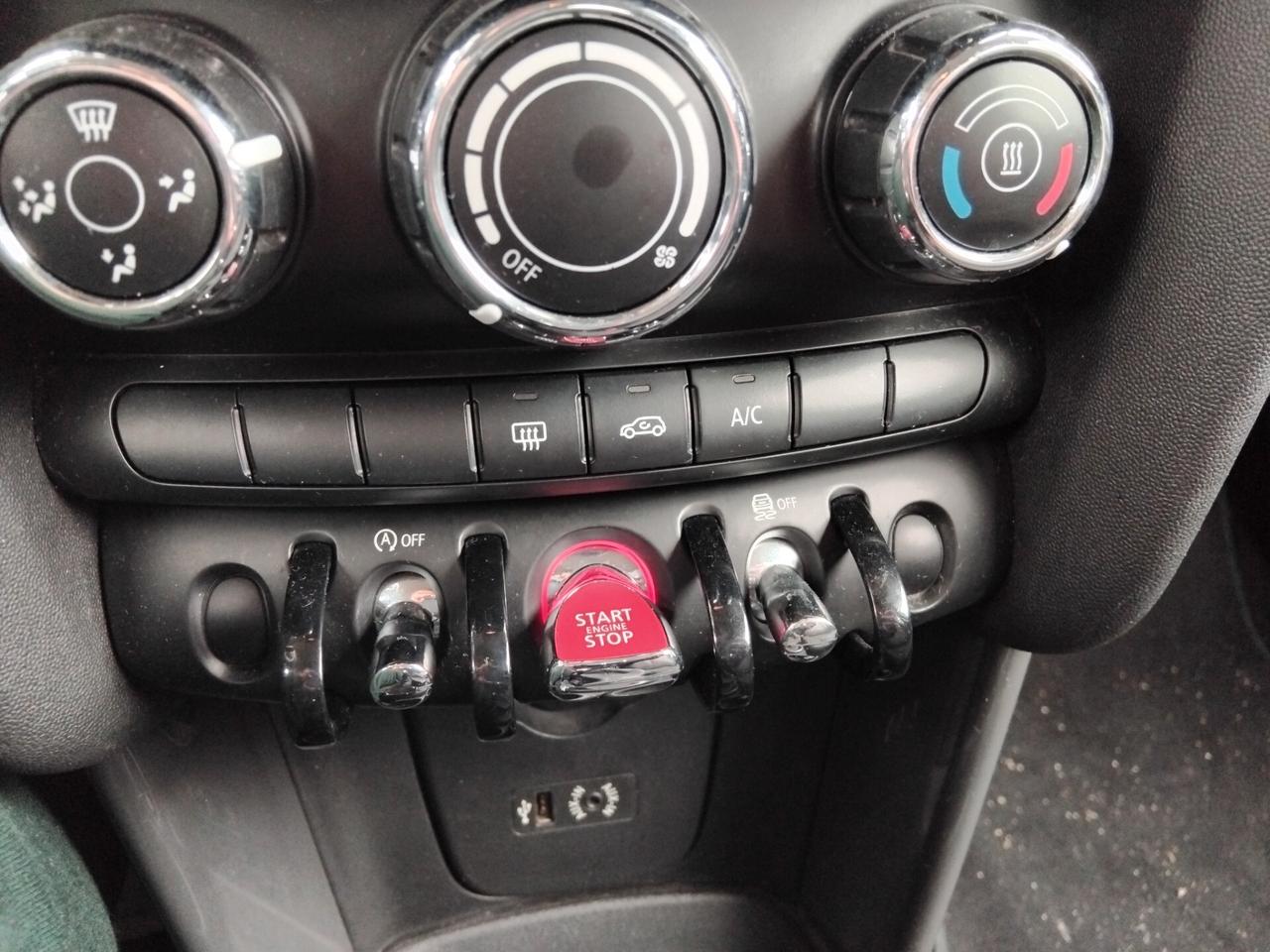 Mini cooper 5 porte 1.5 95cv