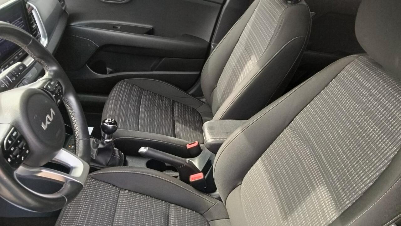 KIA STONIC 1.2 B/GPL-RETROC-KM 40.000