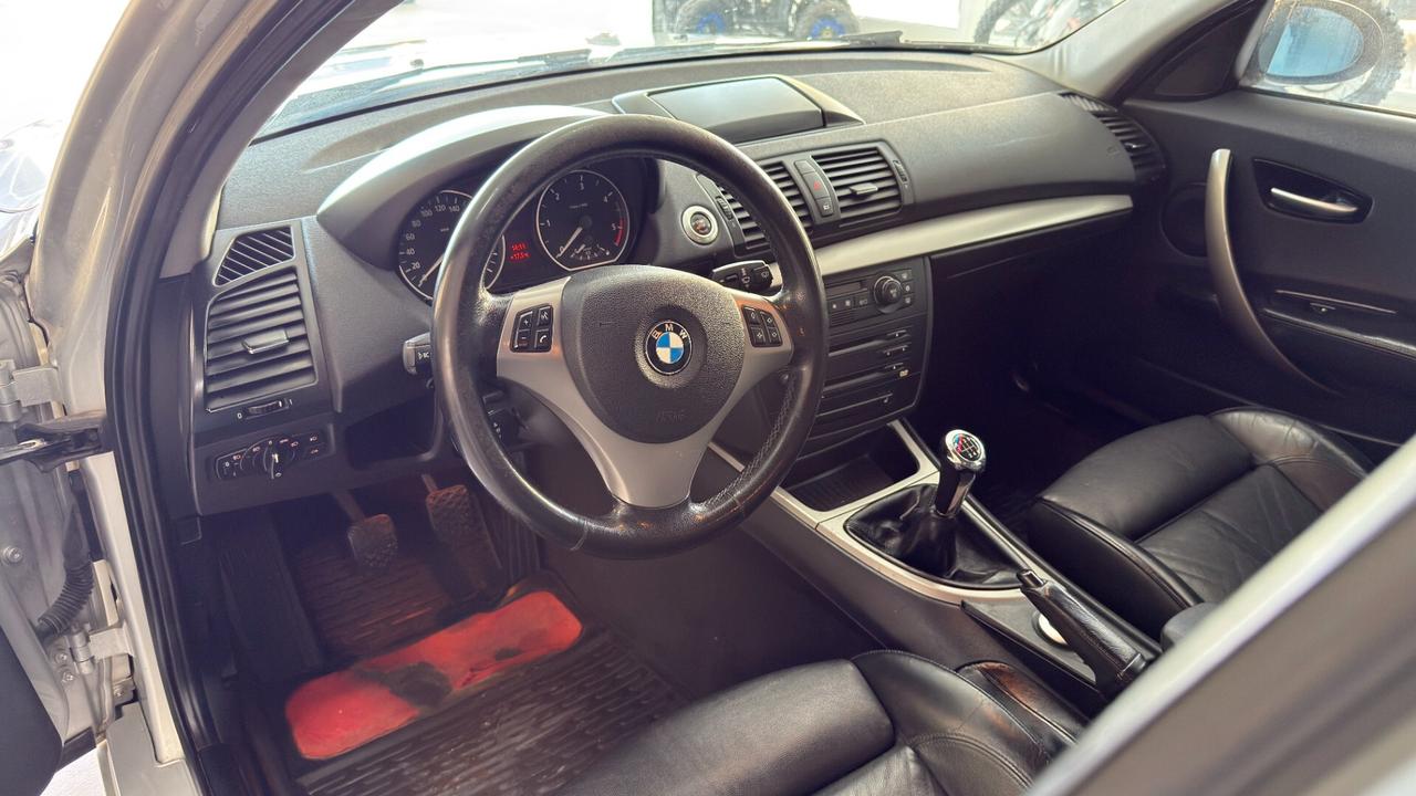 Bmw 120 120d cat 5 porte Futura