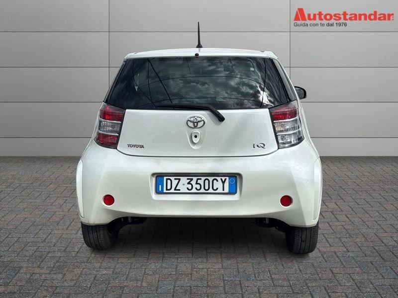 Toyota iQ 1.0