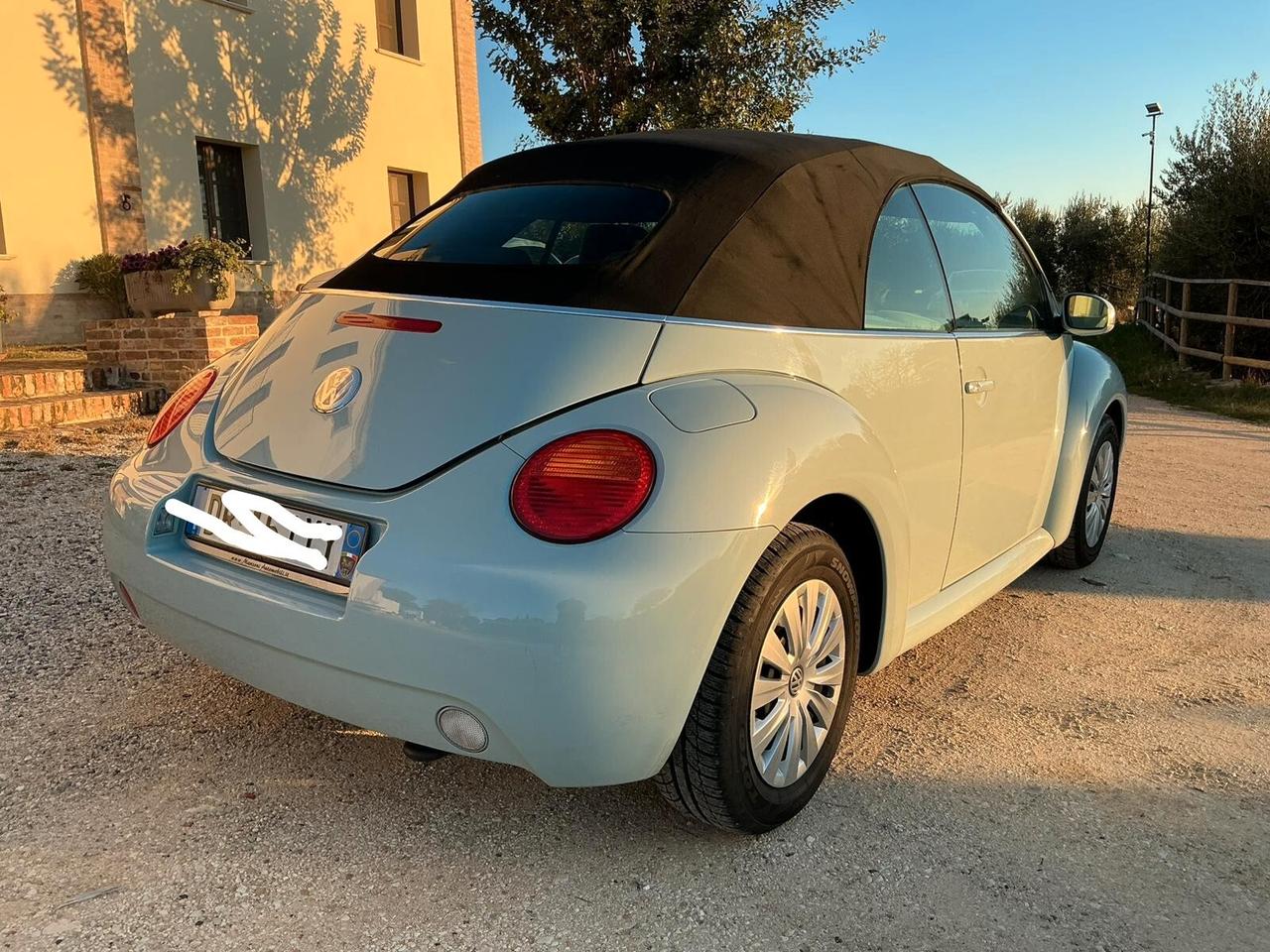 Volkswagen New Beetle 1.6 Cabrio ASI azzurro Tiffany no bollo